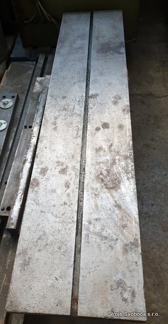 Rovnací deska 350x1500 - k lisu CDC 30 (3070 - PRIDAT Rovnaci deska k lisu CDC 30 (6).jpg)